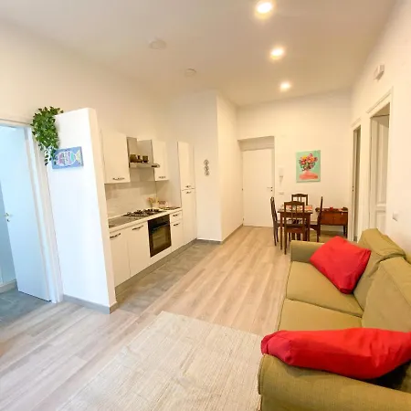 Apartment Le Casette Di Piazza Borsa