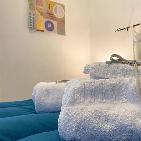 Le Casette Di Piazza Borsa Apartment Naples