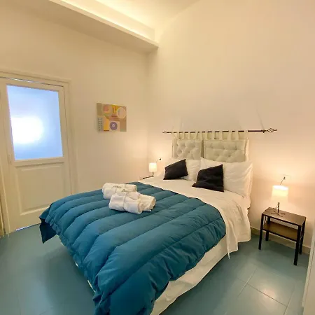 Le Casette Di Piazza Borsa Apartamento *